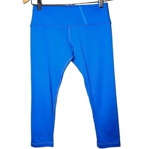 Surya London Women’s Size 4 Blue Cropped Capri Leggings